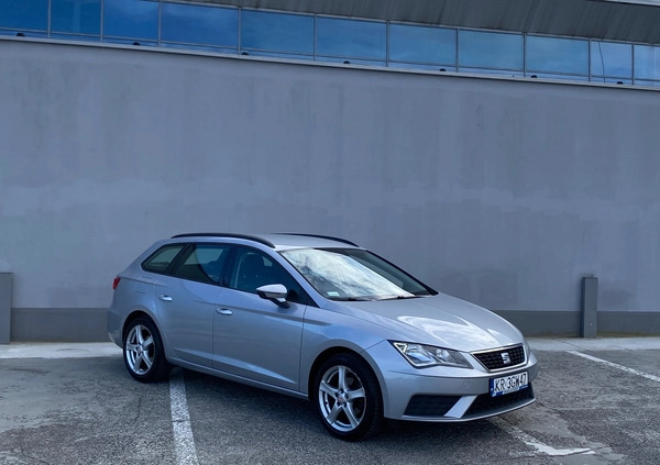 Seat Leon cena 34500 przebieg: 164252, rok produkcji 2018 z Kraków małe 667